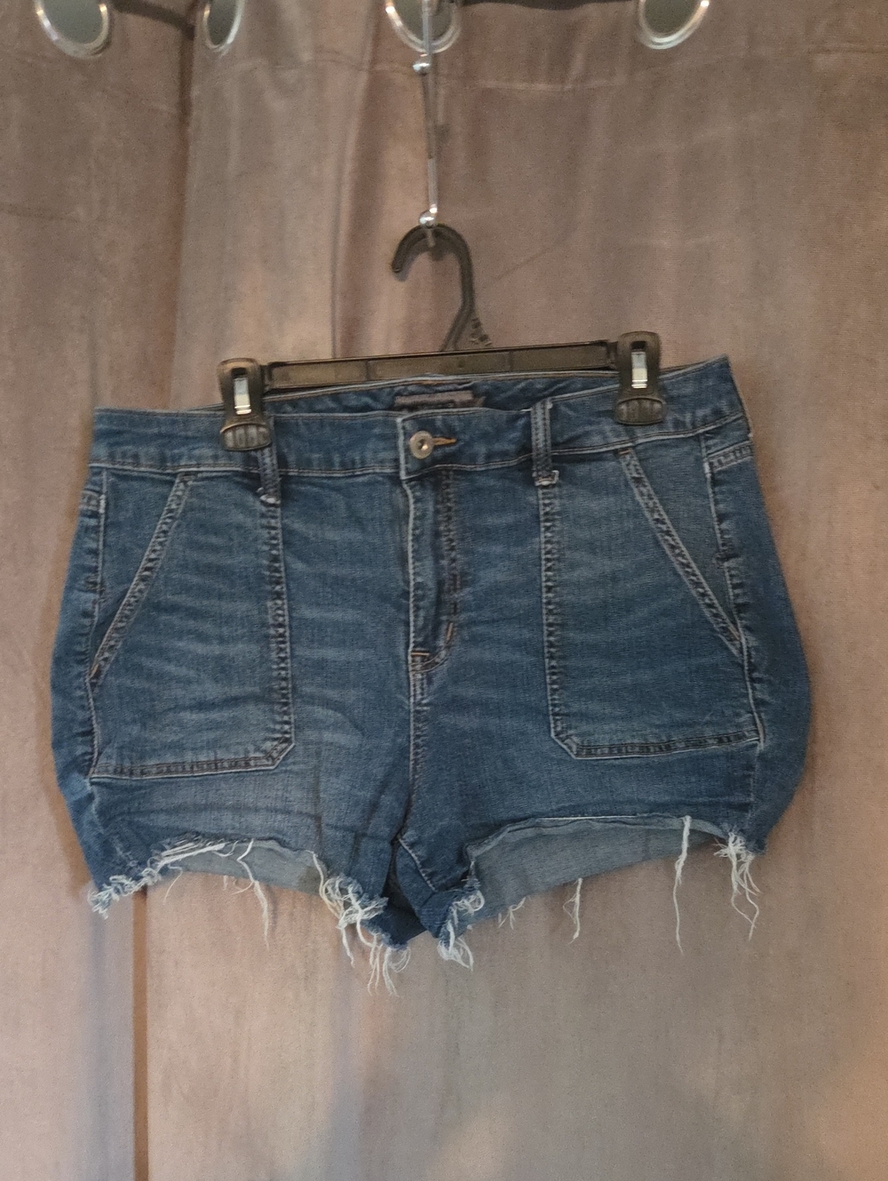torrid Size 14 Mid Wash Denim Shorts with Frayed Hem